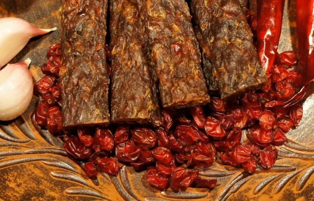 Notsnack - снек из мяса, овощей, фруктов и ягод (фотография)